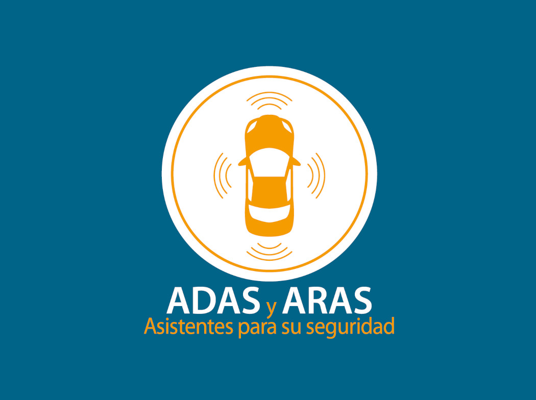 imagen de fondo azul compuesto por un círculo blanco en el centro con borde naranja que contiene en su interior el icono de un vehículo con bandas de movimiento en los laterales. Debajo tiene unas letras impresas en blanco y naranja que dice: ADAS y ARAS asistentes para su seguridad